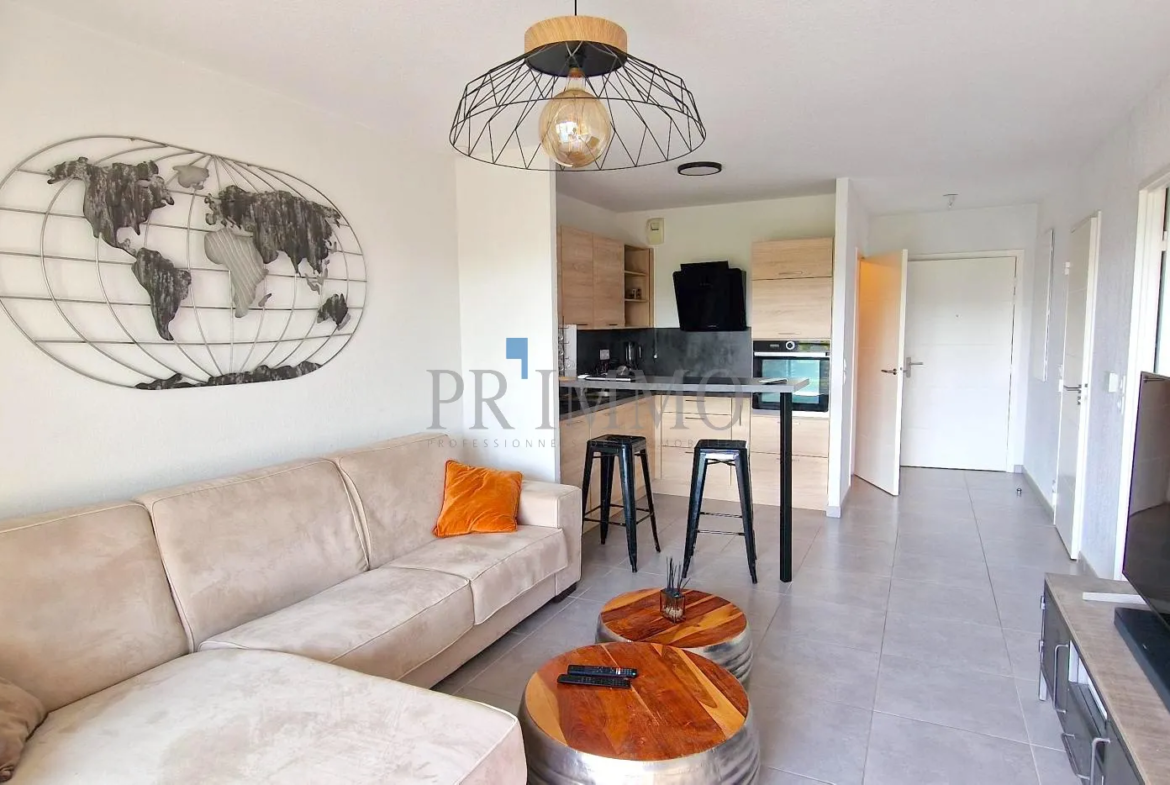 Vente Appartement 2 pièces dernier étage à Fréjus 