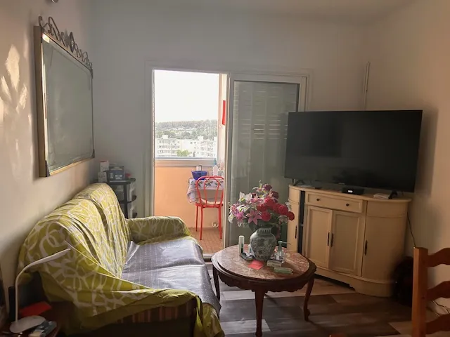 Toulon - Appartement T3 Dernier Étage à Vendre 