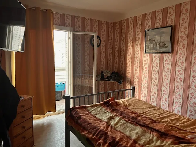 Toulon - Appartement T3 Dernier Étage à Vendre 