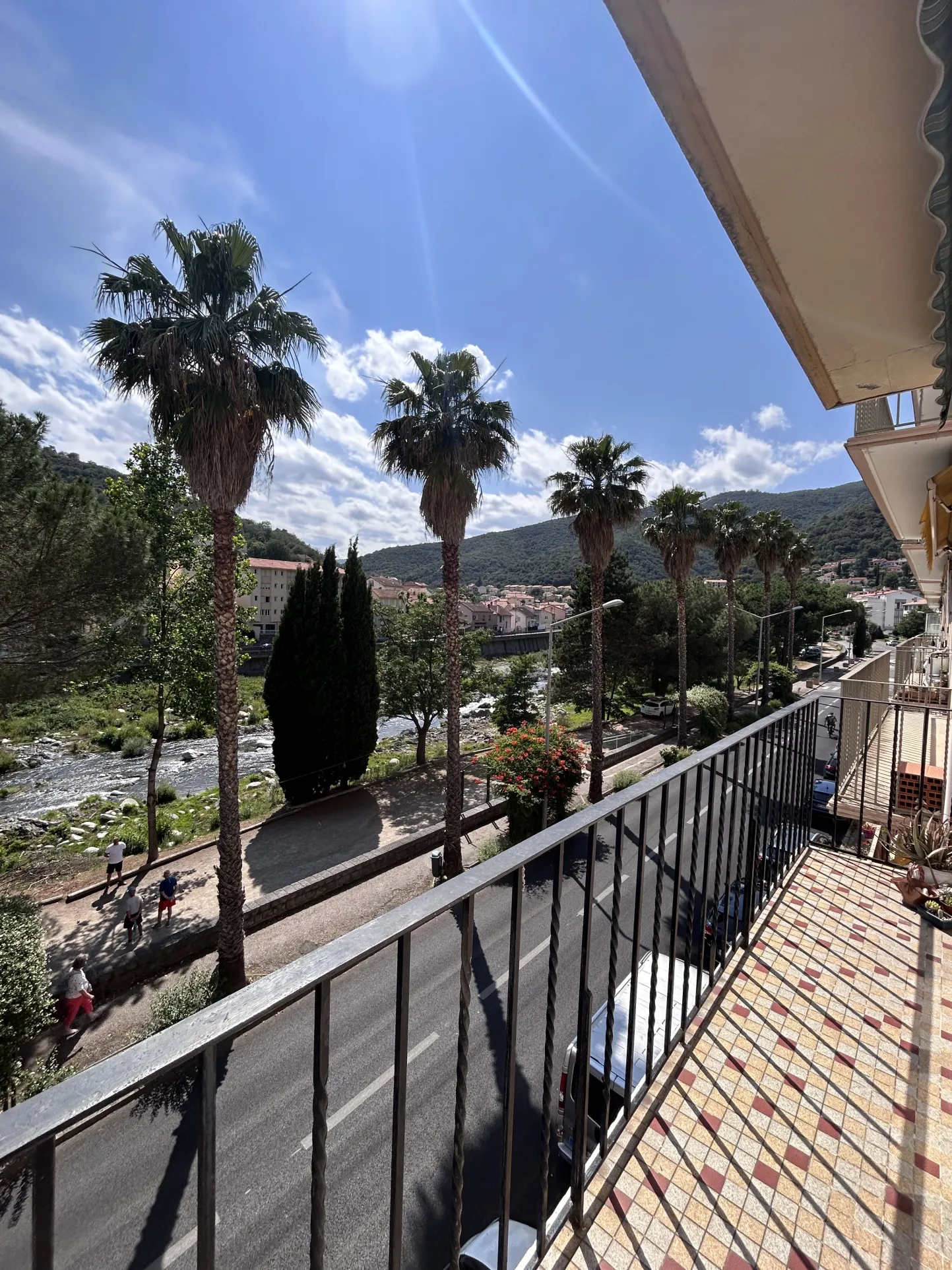 Charmant Appartement F2 avec Balcon à Amélie-les-Bains 