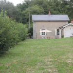 Maison de chemin de fer rénovée à Champillet sur 1260 m²