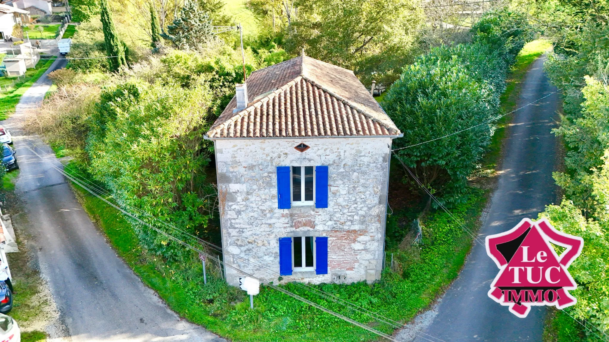 Maison en pierre 3 chambres à vendre à Penne d'Agenais 