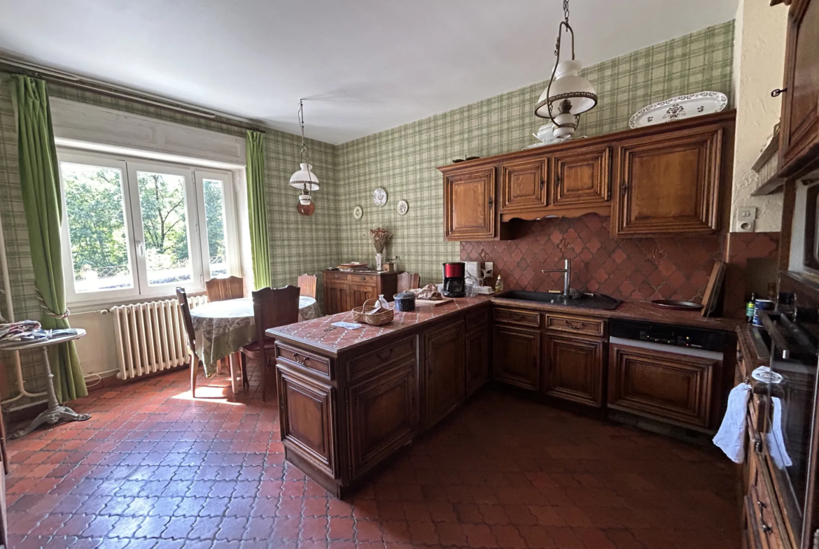 Maison à vendre à Naves en Corrèze - 135 m² avec 4 chambres 