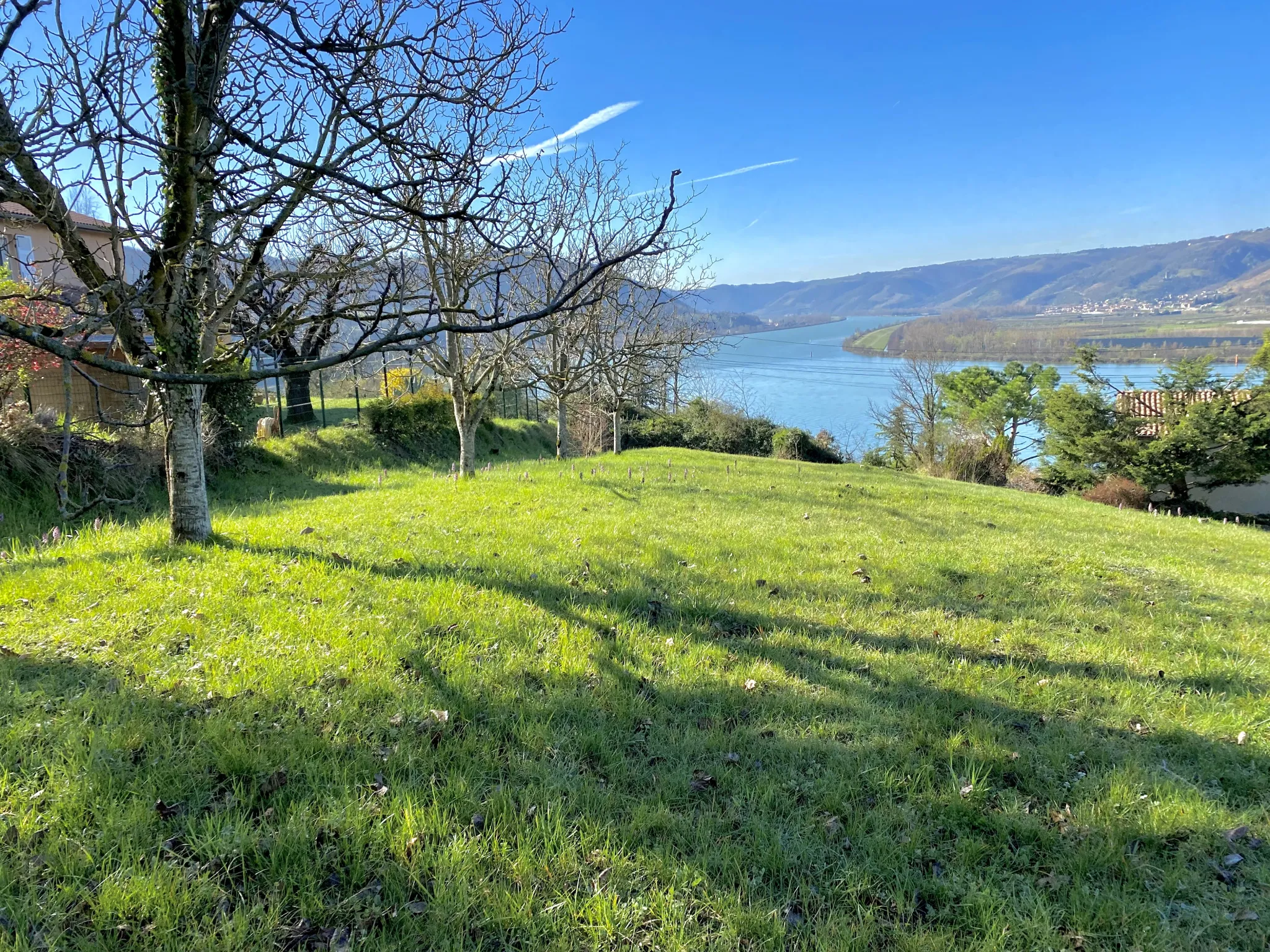 Vente superbe terrain de 970 m² avec vue sur le Rhône à Saint-Vallier 