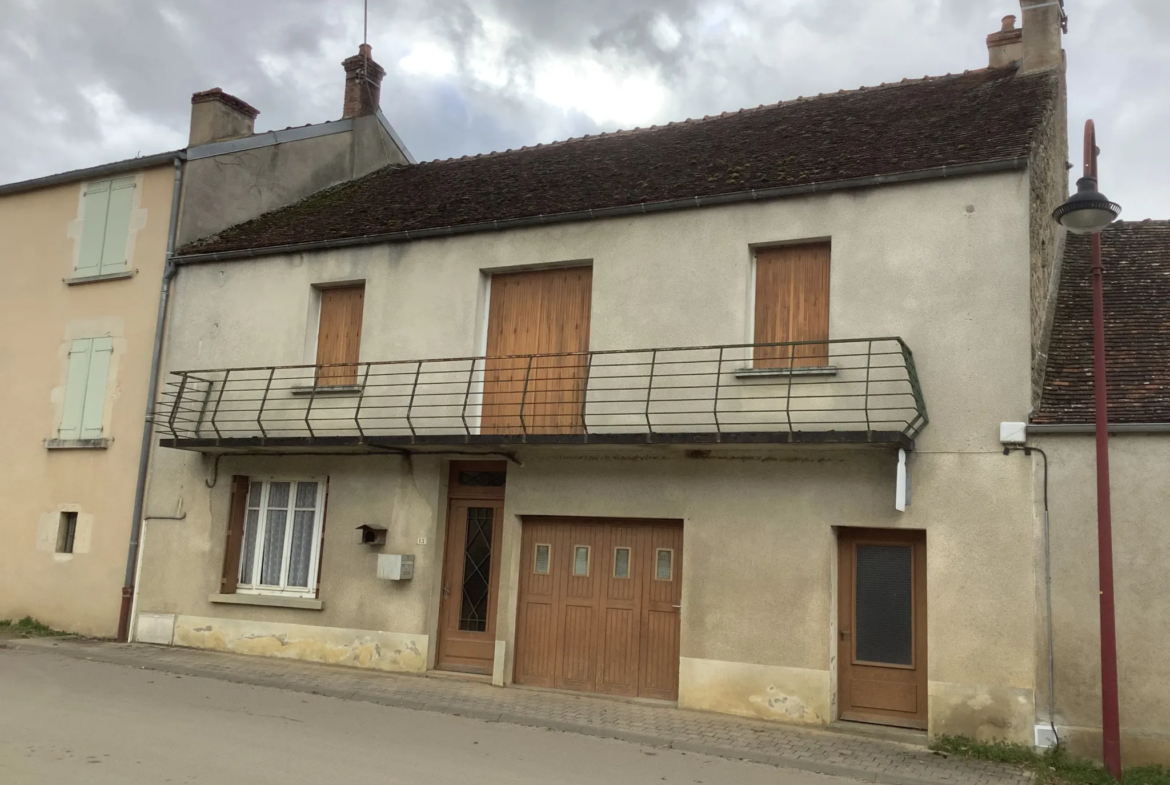 Maison de village à vendre à Genay - 65000 EUR 