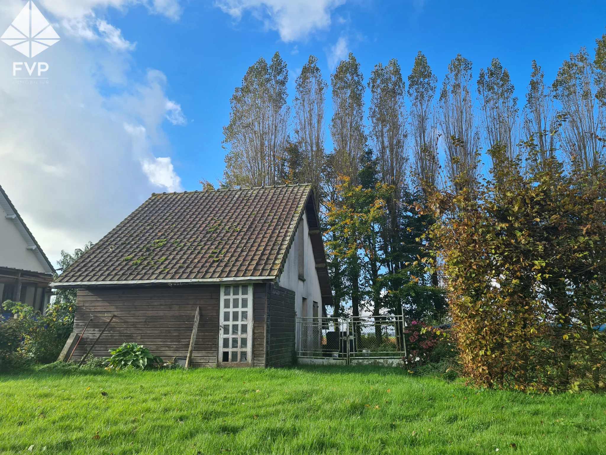 Maison à AUBERMESNIL-BEAUMAIS - 170 m2 avec 5 chambres et terrain 