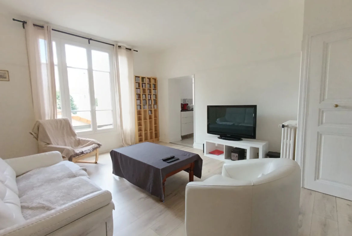 Appartement lumineux à vendre à Vichy, 3 chambres, idéalement situé 