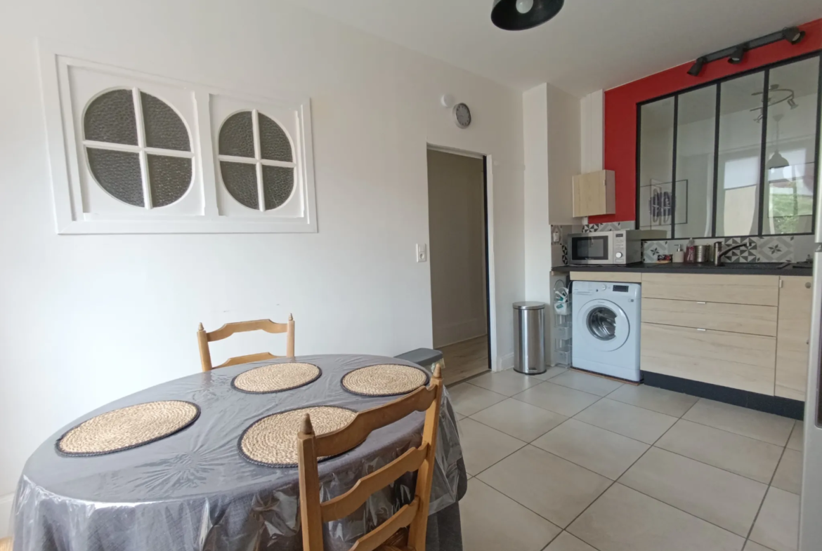 Appartement lumineux à vendre à Vichy, 3 chambres, idéalement situé 