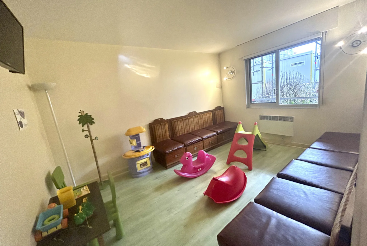 Vente d'un Appartement de 2 Pièces à Rosny-sous-Bois 