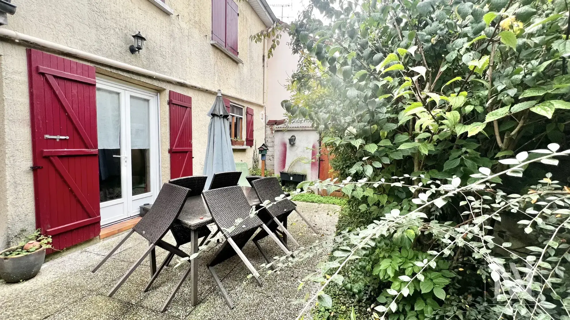 Découvrez cette maison de ville de 100 m² à Sainte-Savine 