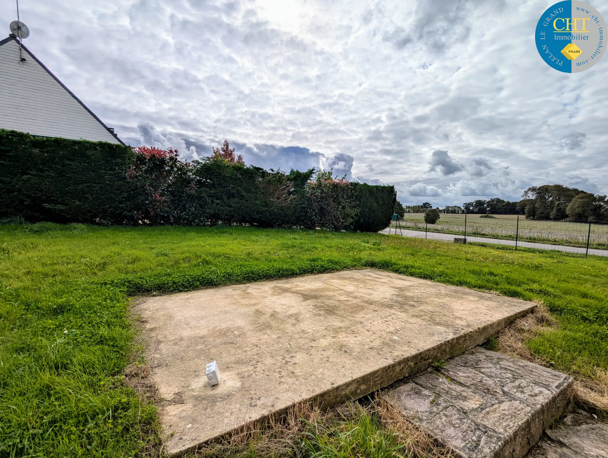 Maison à vendre à GUER (56 380) avec 3 chambres et grand terrain 