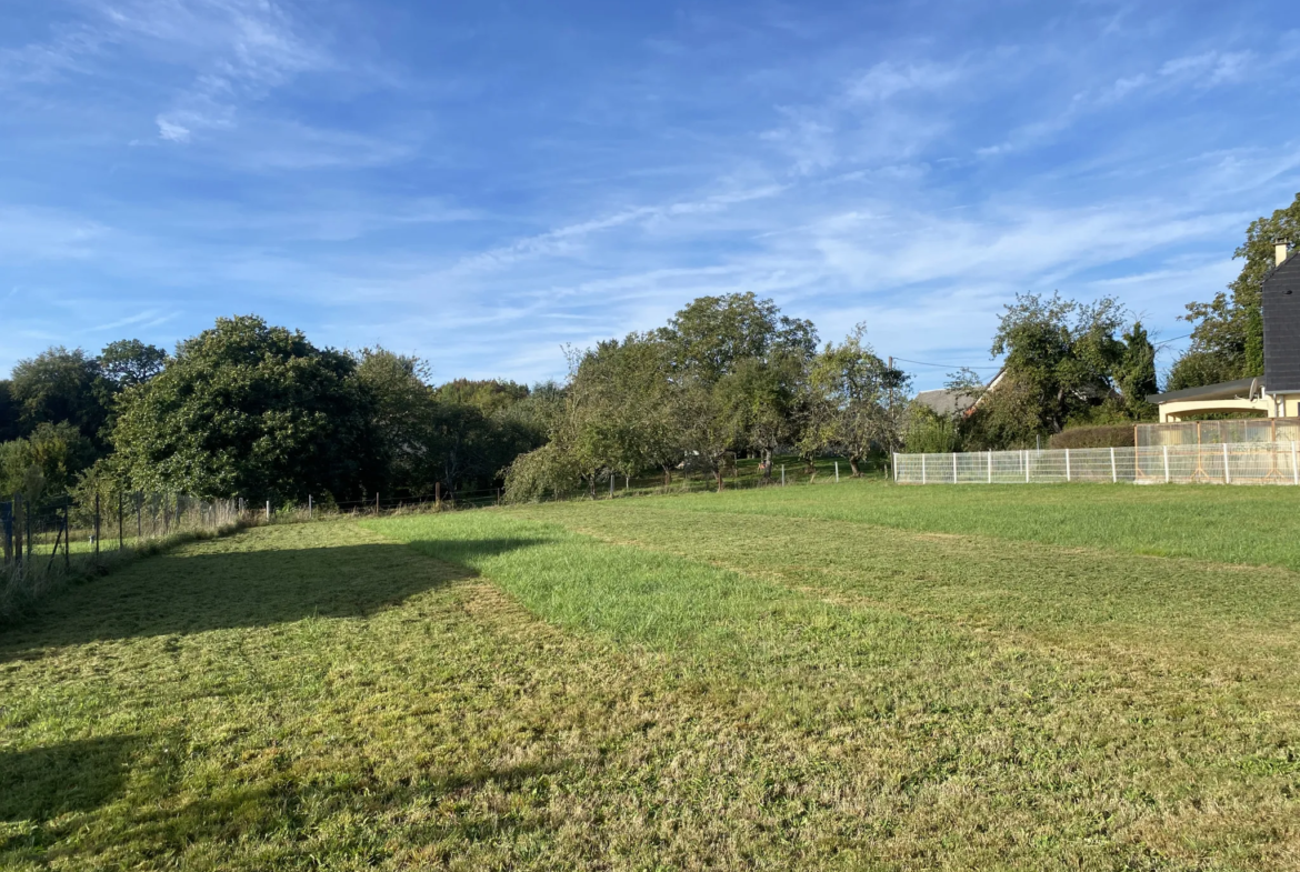 Terrain à vendre à Chamboulive en Corrèze - 1300 m² 