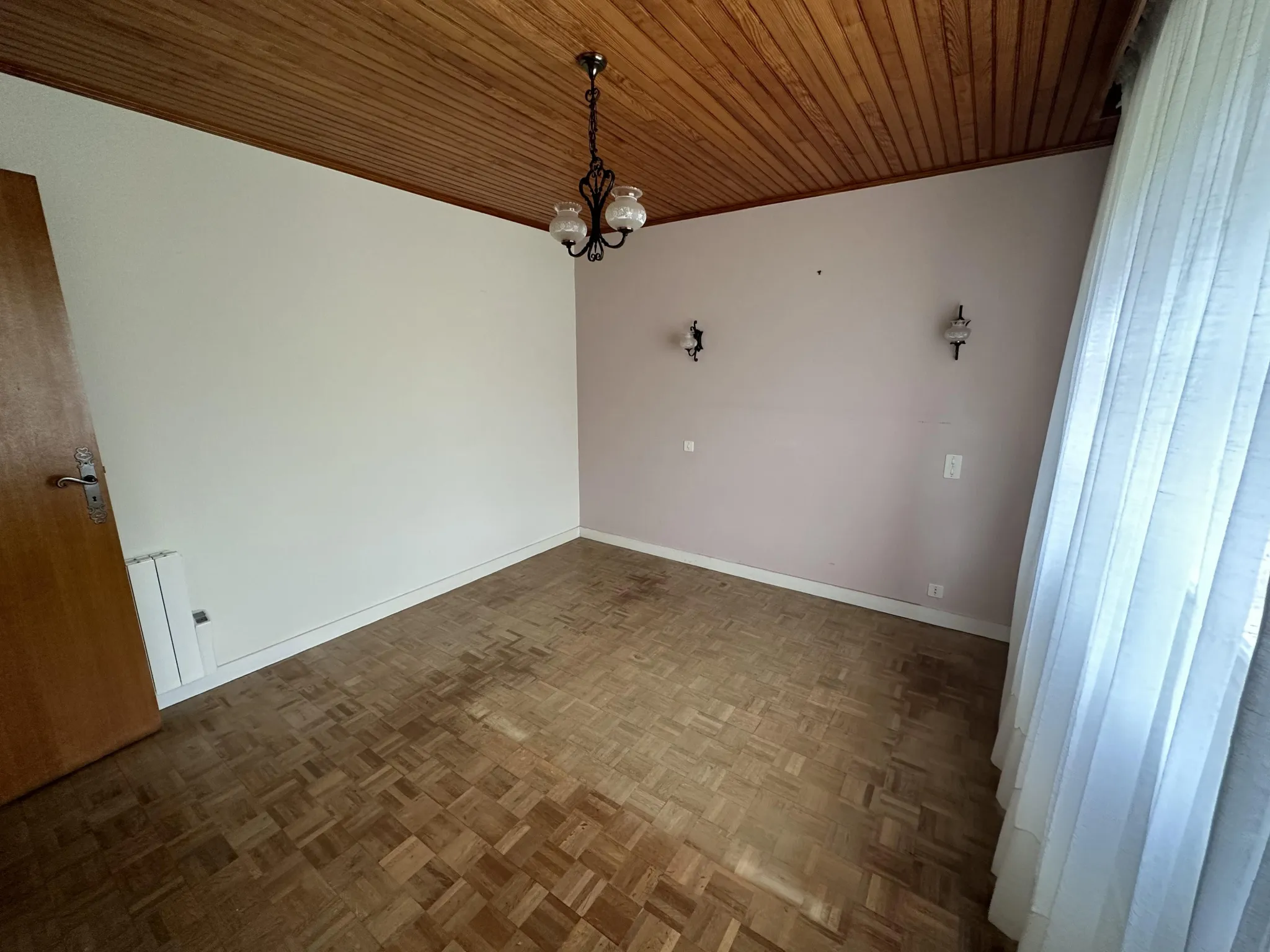 Maison en pierre à vendre à Baud - 4 chambres et 40 m² de terrasse 