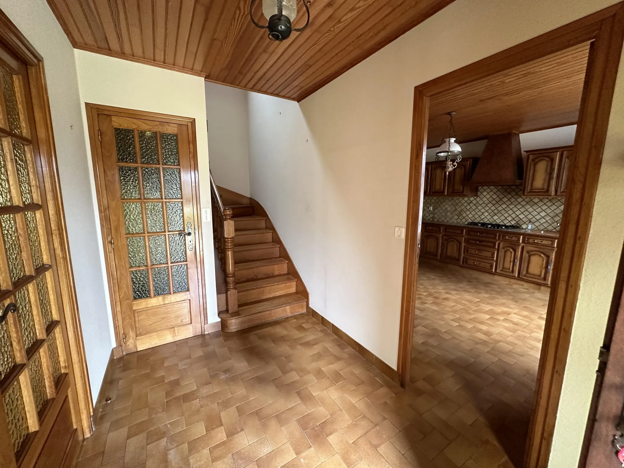 Maison en pierre à vendre à Baud - 4 chambres et 40 m² de terrasse 