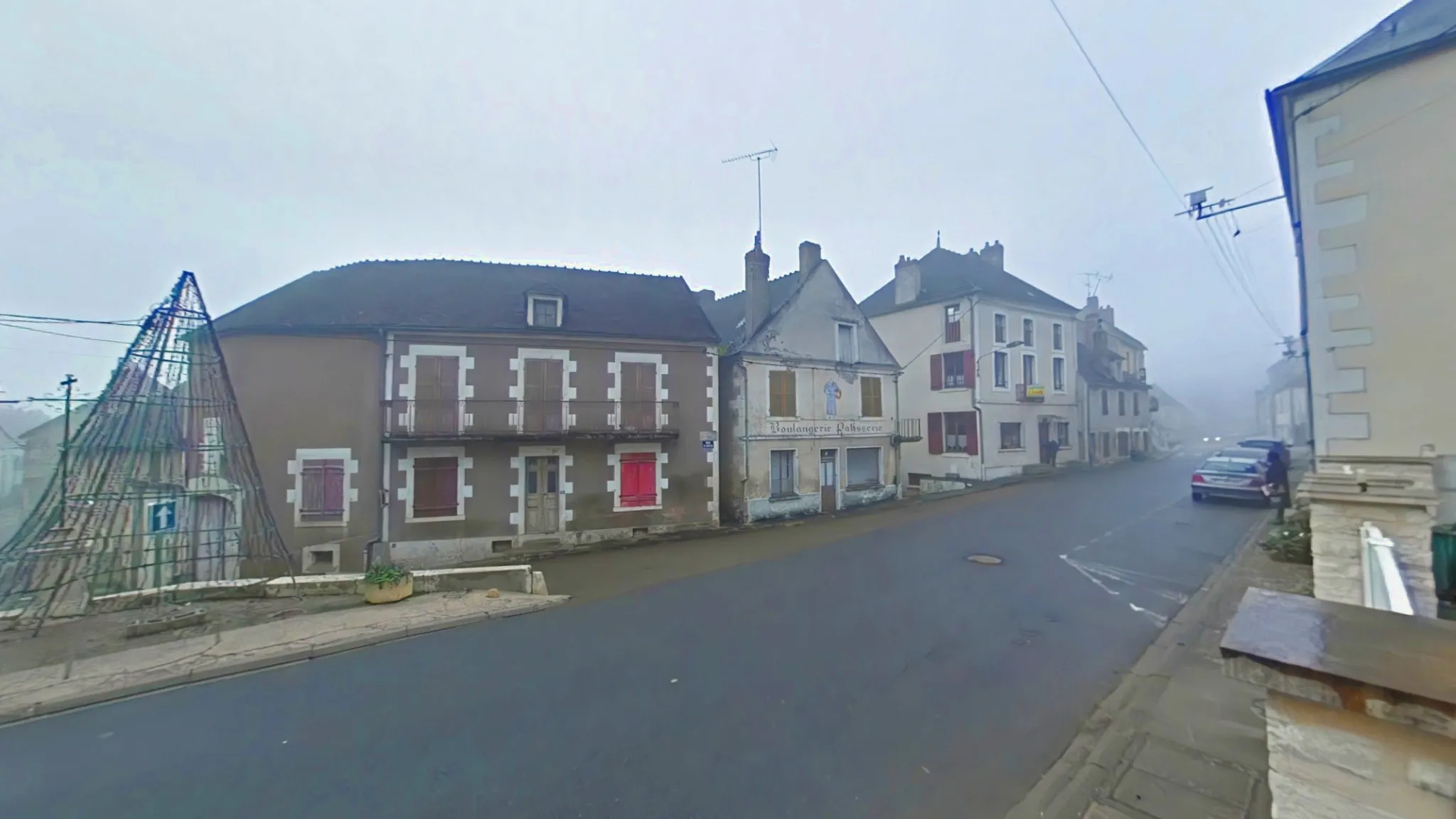 À vendre : ancienne boulangerie avec terrain à Corvol-L'Orgeuilleux 