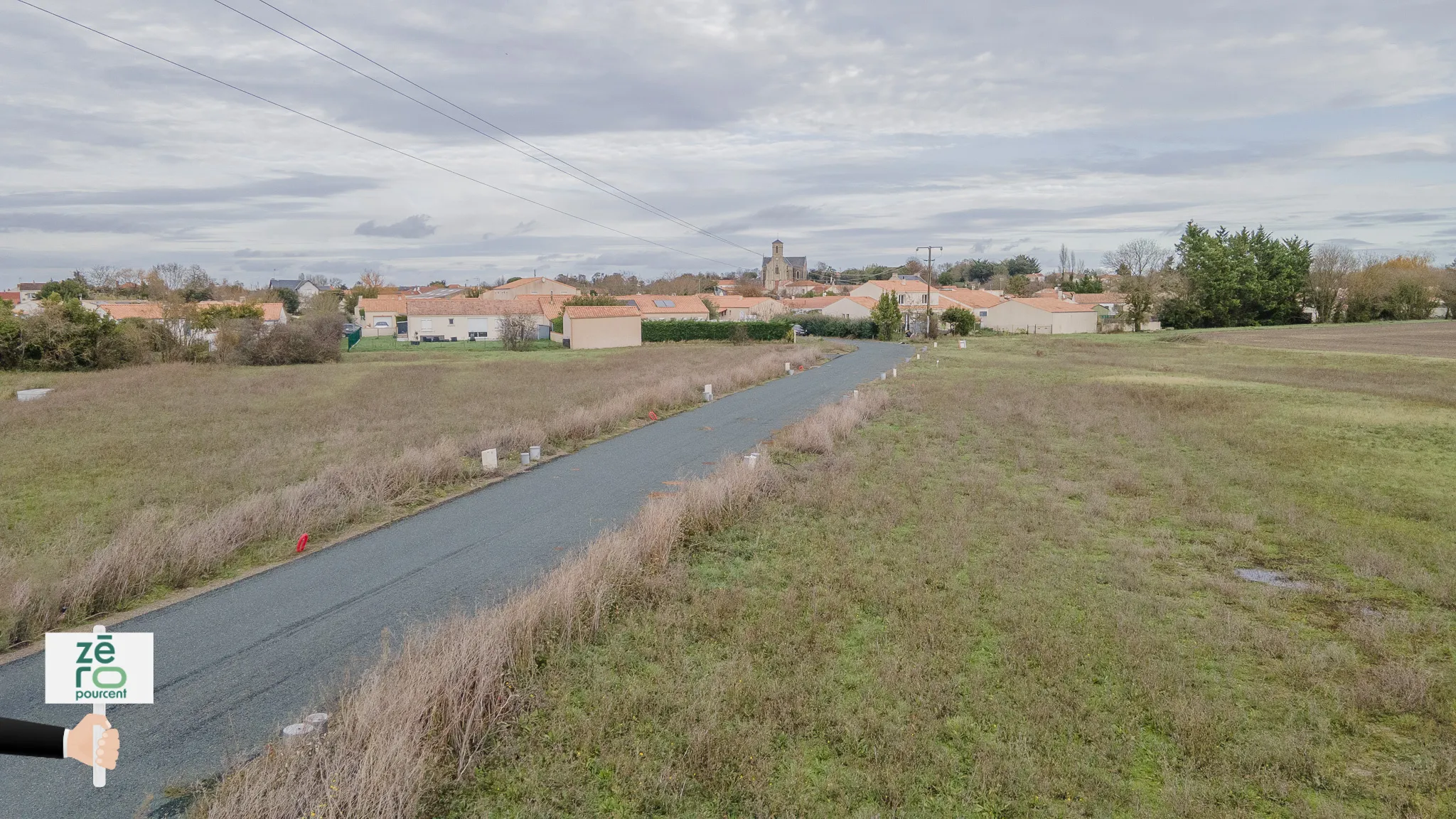 Parcelles Viabilisées à Vendre à Grues - Idéal pour Construction 