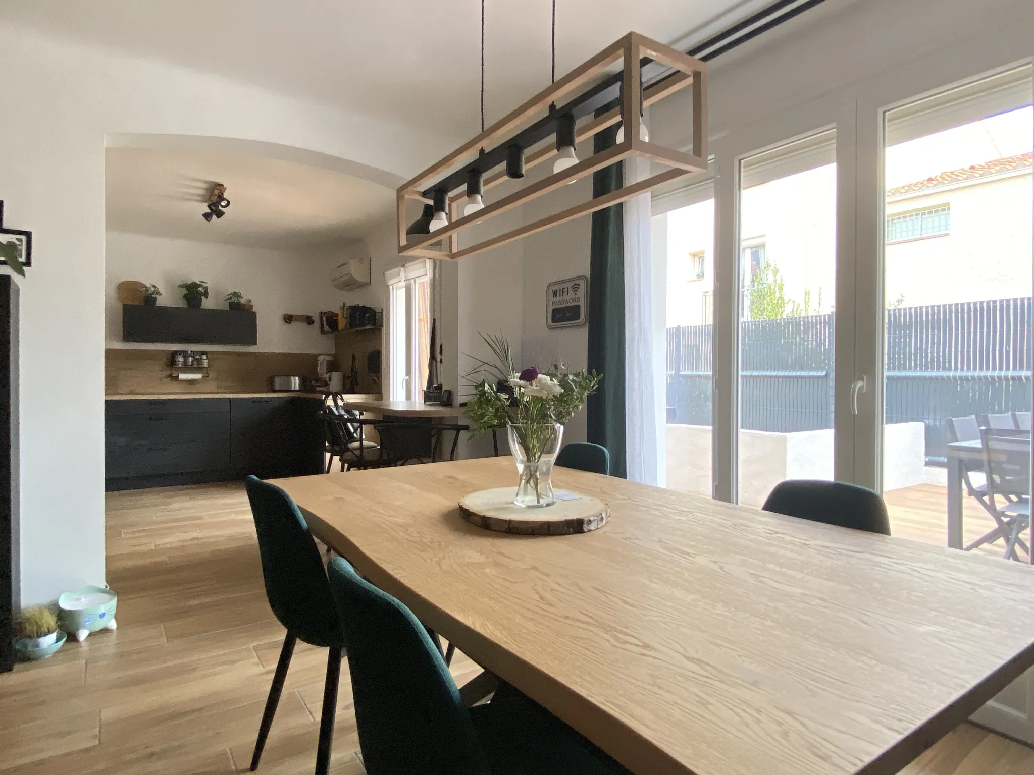 Villa T5 avec Garage à Rivesaltes dans un Quartier Résidentiel 