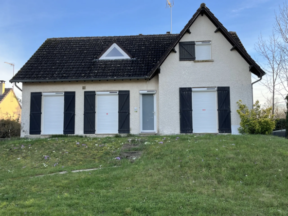 Pavillon à vendre à Champs-sur-Yonne - 5 chambres - 208 000 €