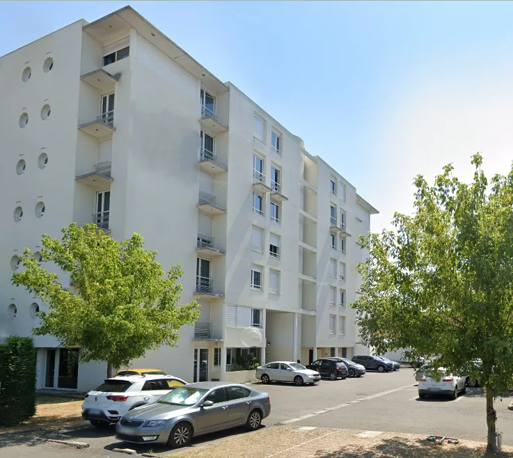 Studio de 23 m² à vendre proche des Facultés à Pau 