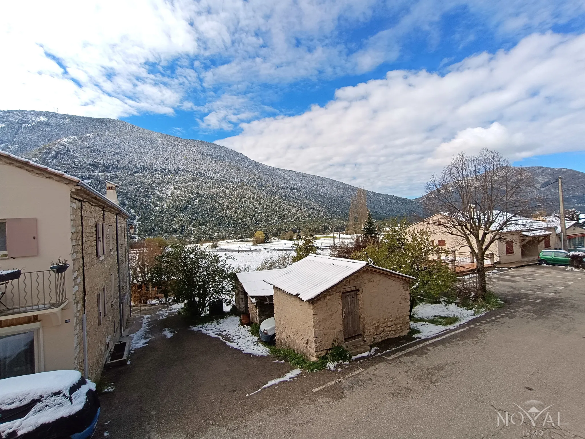 À vendre : Appartement 3 pièces 71 m² à Séranon avec garage et vue 