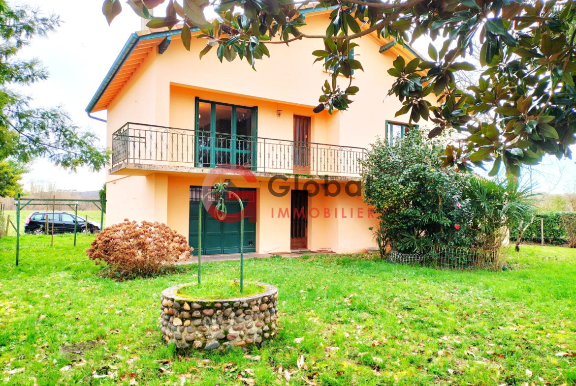 Maison familiale à Barcelonne du Gers avec 6 chambres et garage 