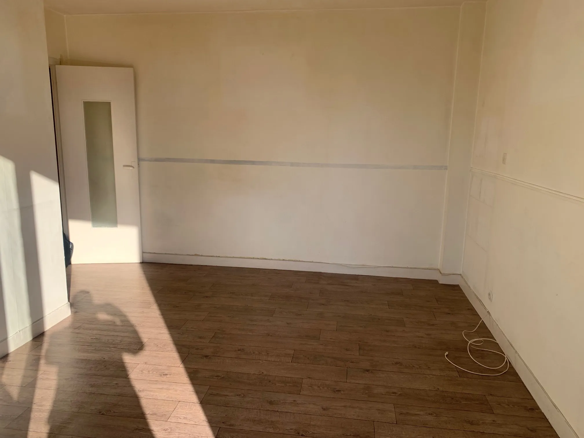 Vente d'un Appartement T2 avec Balcon et Parking à Vénissieux 