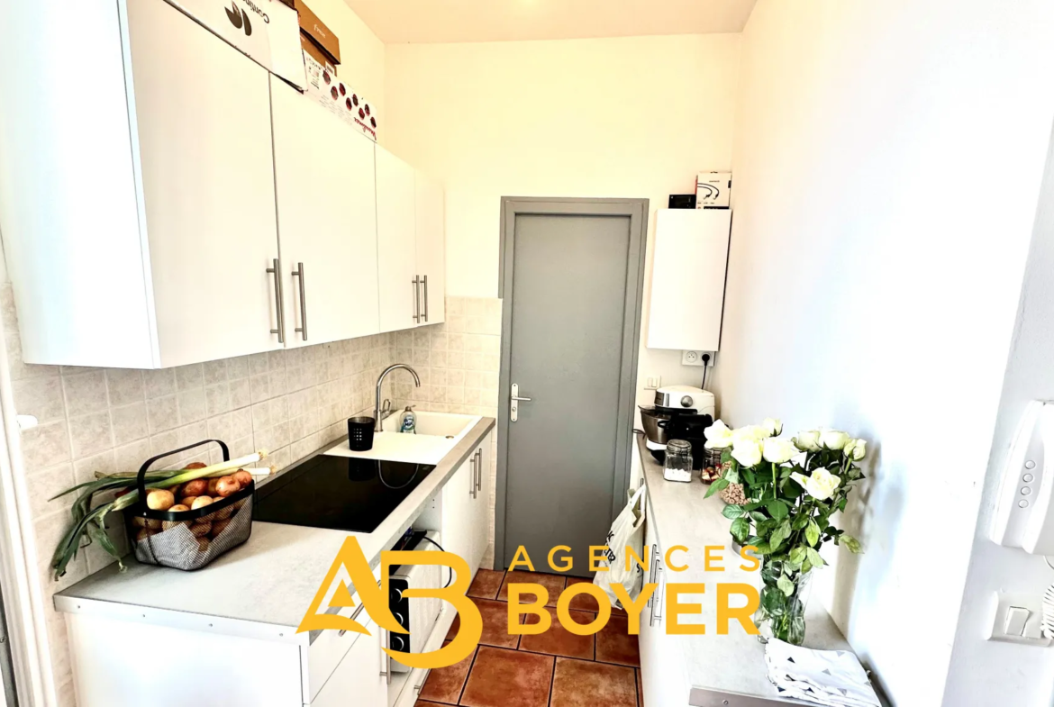 Appartement rénové à Toulon Ouest, idéal investisseur 