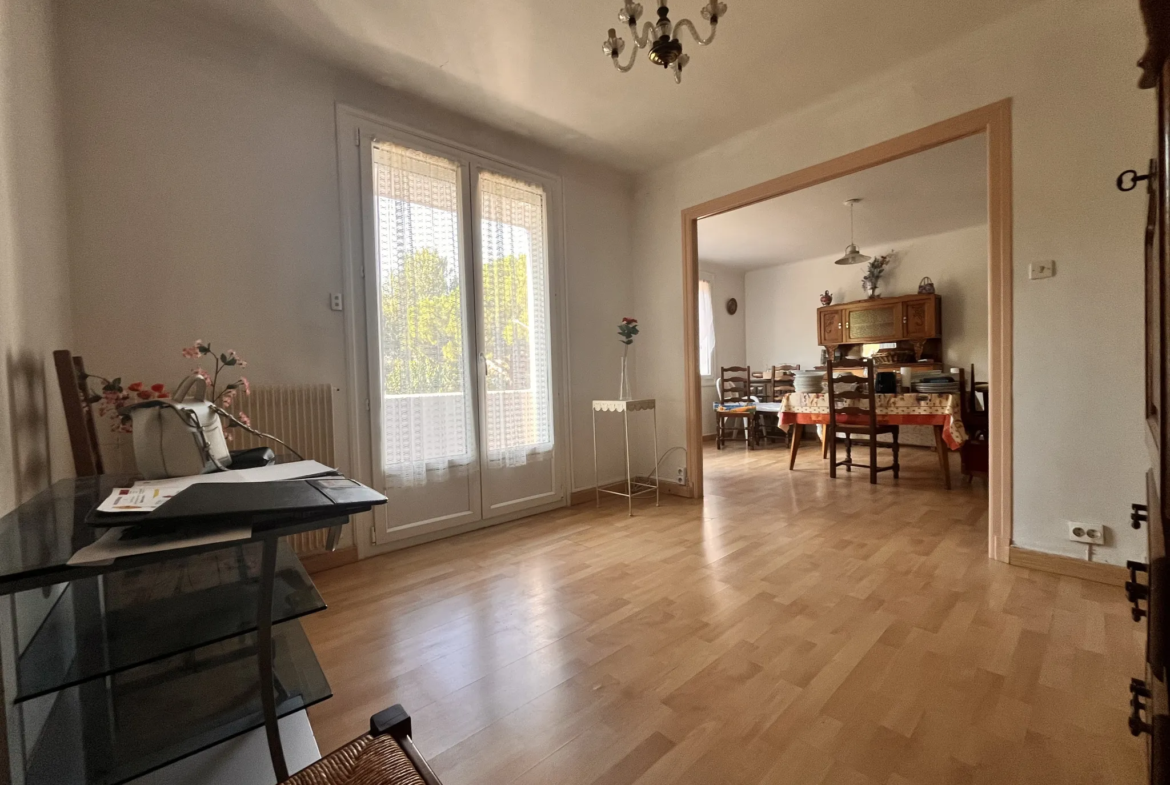 Appartement F3 bis lumineux à Amélie-les-Bains, plein sud, sans vis-à-vis 