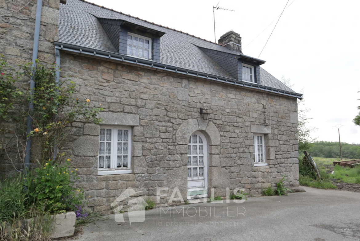 À vendre : Charmante maison en pierre à Bubry, Morbihan 