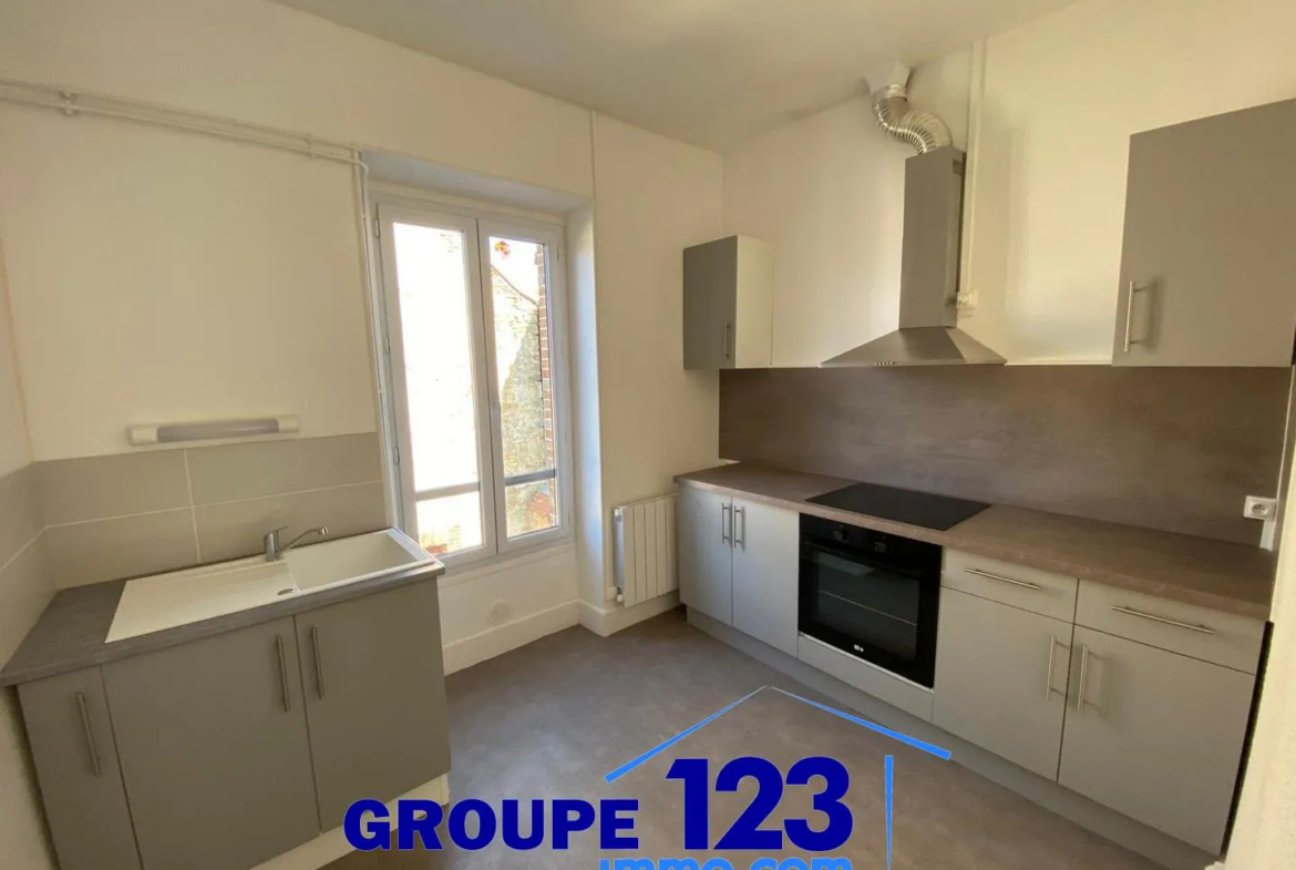 Immeuble de rapport à Ligny-le-Châtel - 192 m² + 104 m² de plateau 