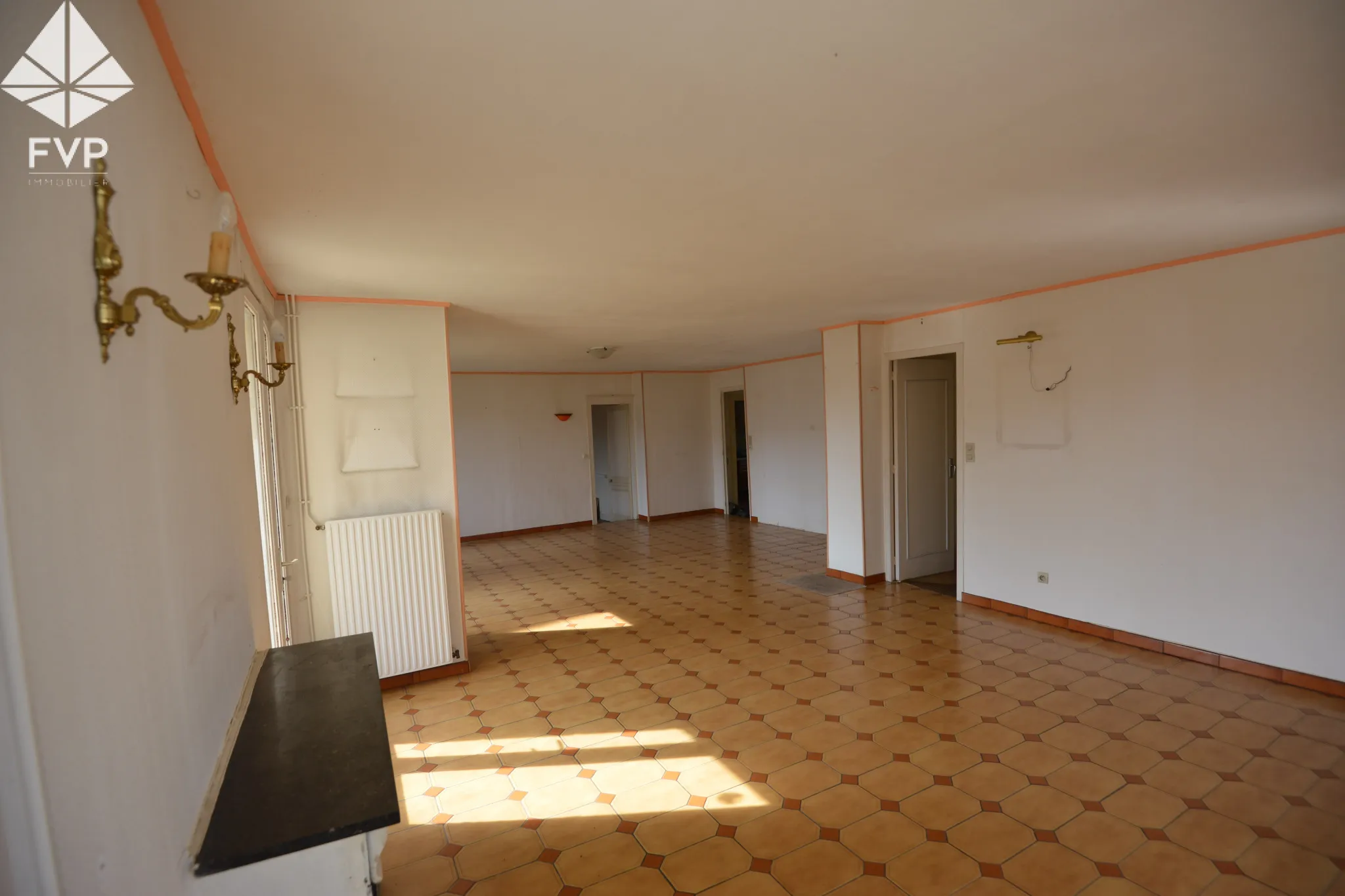 Appartement lumineux 4 chambres à vendre au centre-ville de Bolbec 