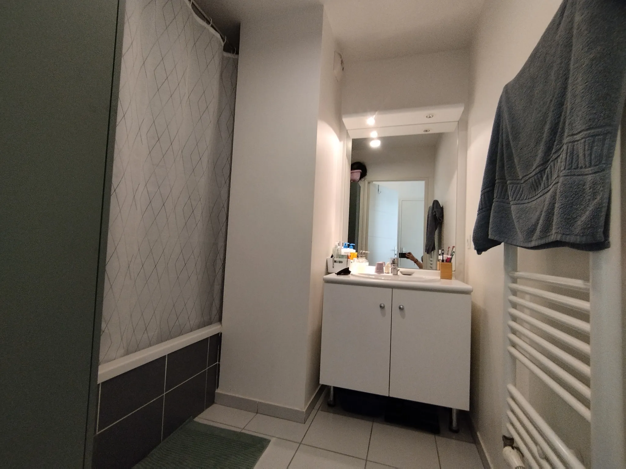 Appartement T3 de 55,55 m² à Lyon (69007) - Idéalement Situé 