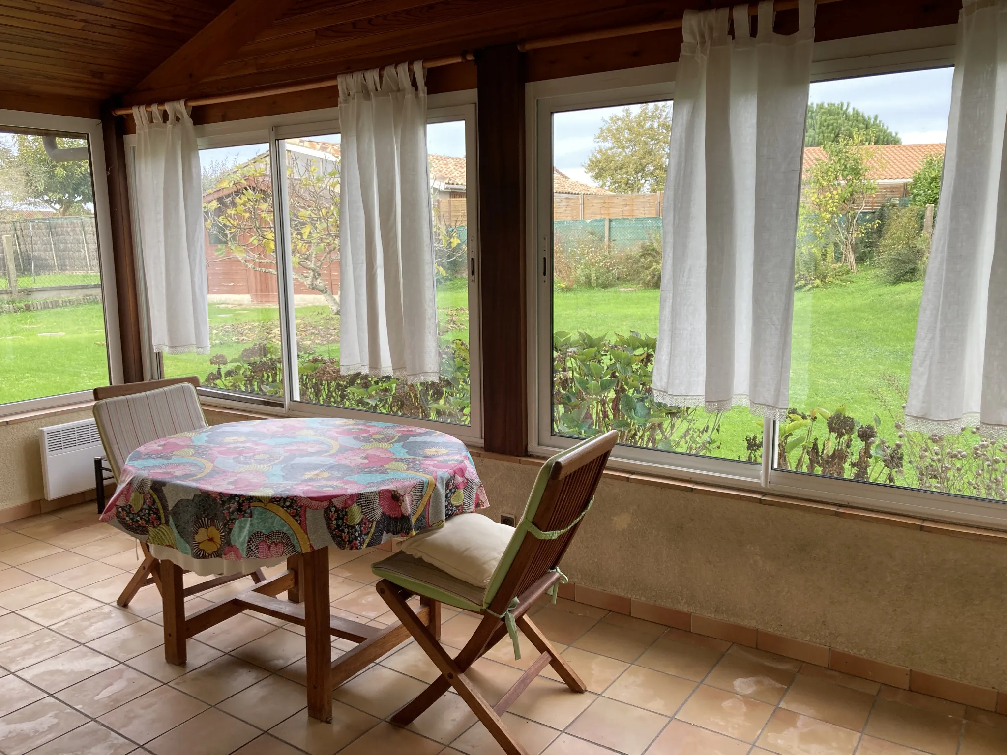 Maison à vendre à Bazas - Style landais avec jardin et véranda 