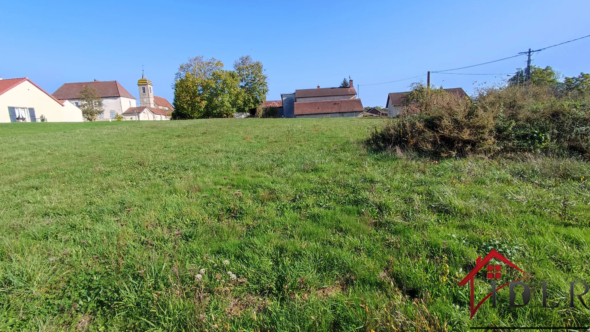 A vendre : Terrain constructible de 1500 m² à Chaumergy 