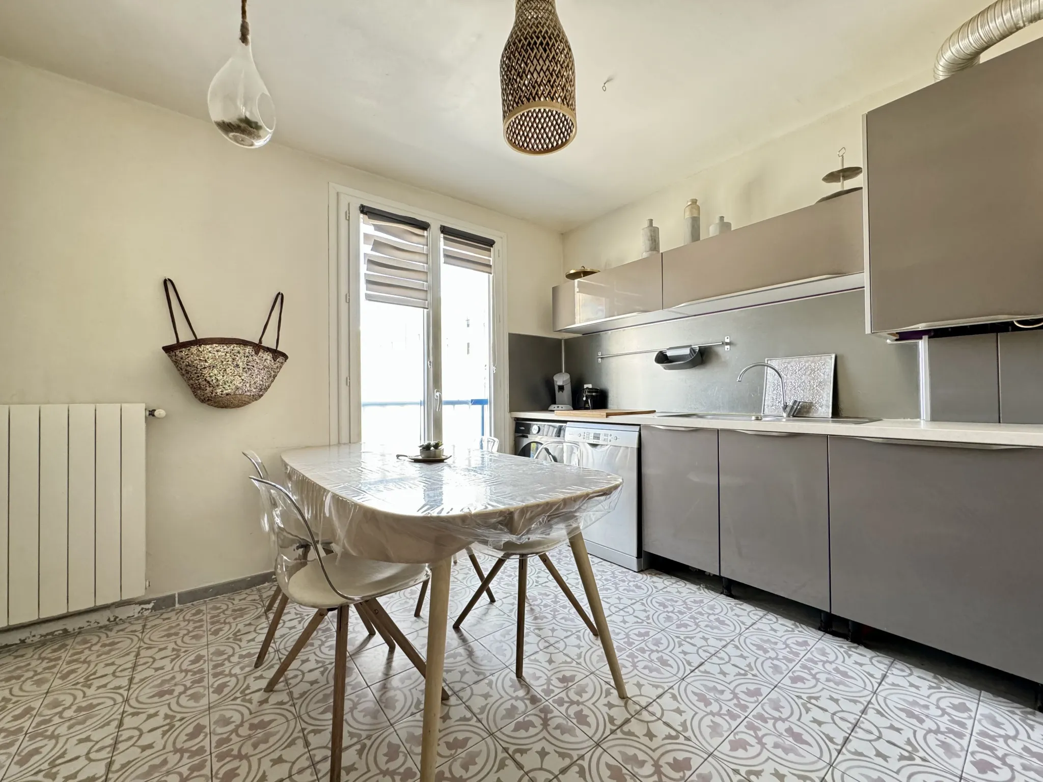 Appartement T4 lumineux de 80 m² avec garage à Montpellier 