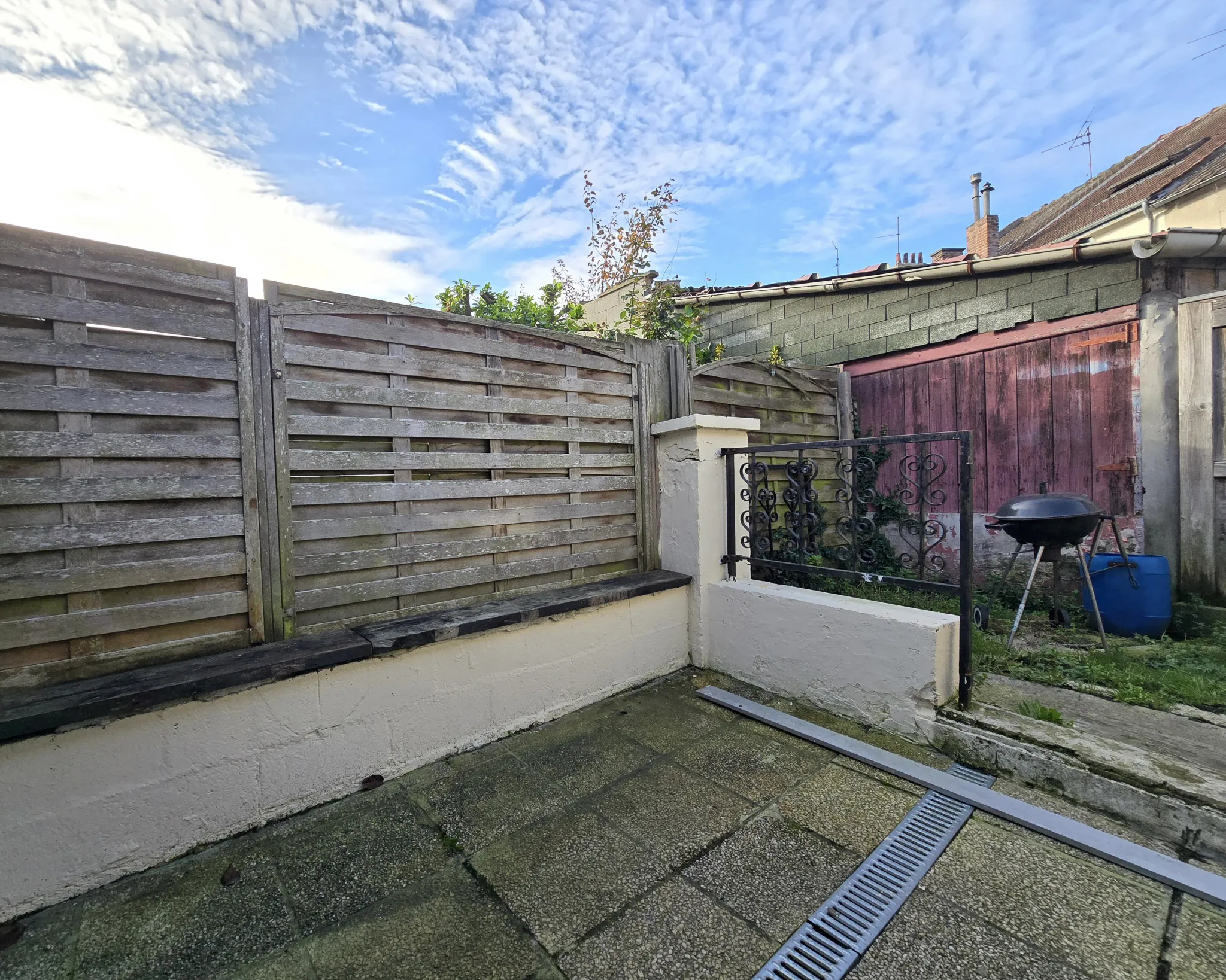 Charmante Maison de 87 m² avec Jardinet à Lille 