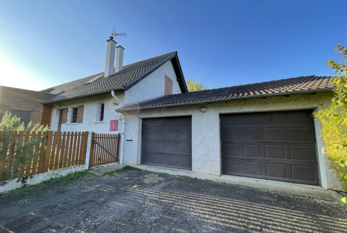 Maison familiale spacieuse à Creuzier-le-Neuf 