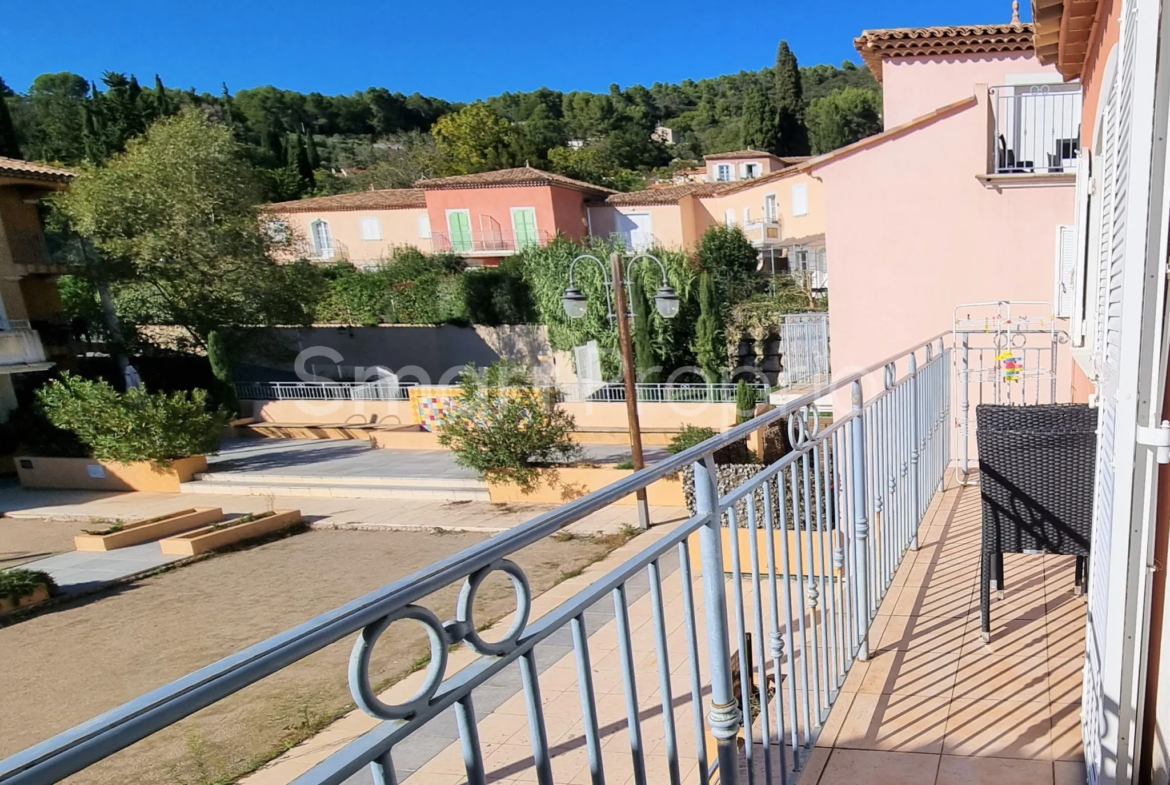 Vente appartement 51m² à Callian, 2 chambres, piscine et parking privatif 