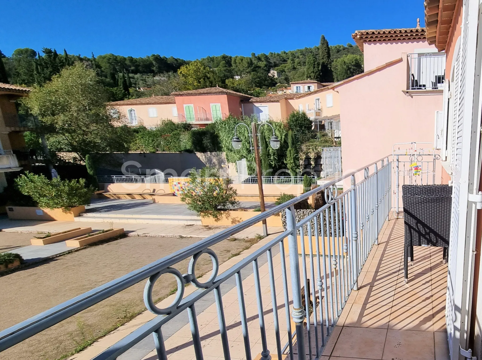 Vente appartement 51m² à Callian, 2 chambres, piscine et parking privatif 