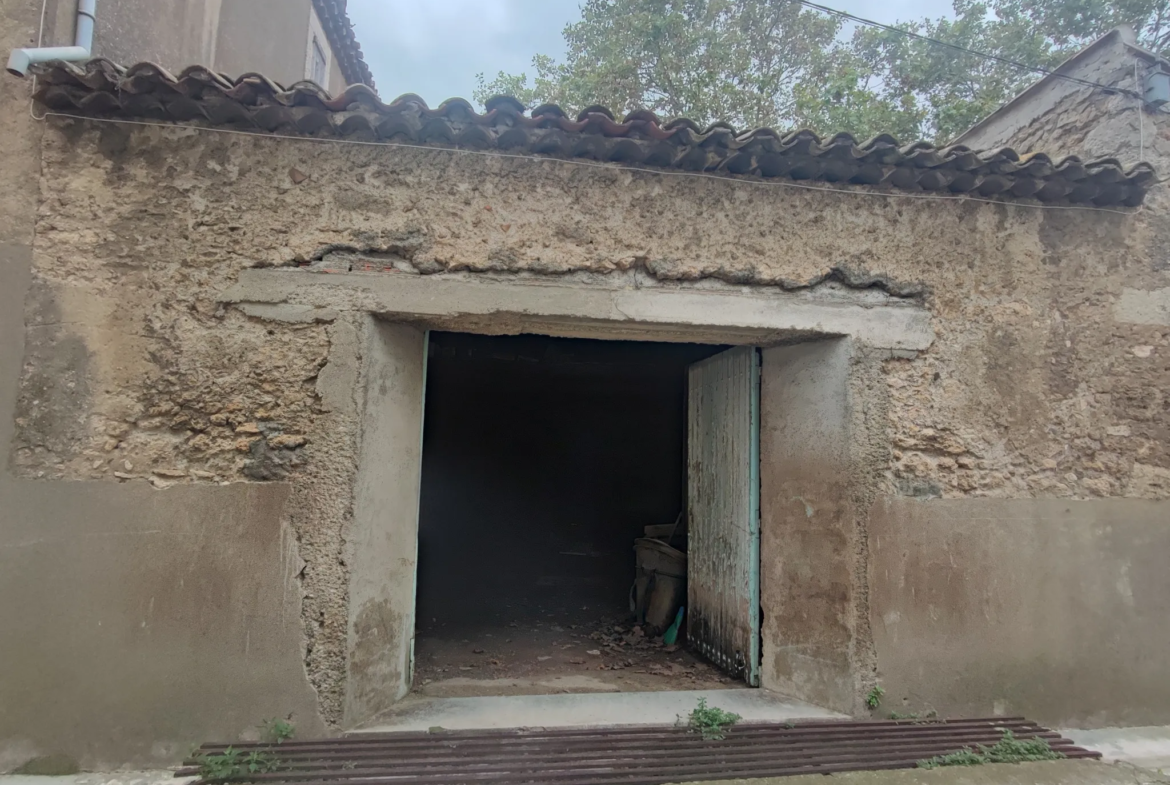 Maison de village avec remise à Ferrals les Corbières 