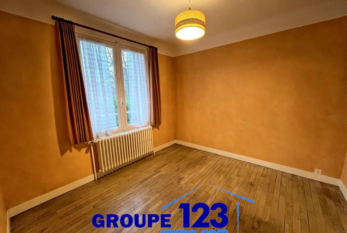 Maison spacieuse à Auxerre de 86 m² avec jardin 