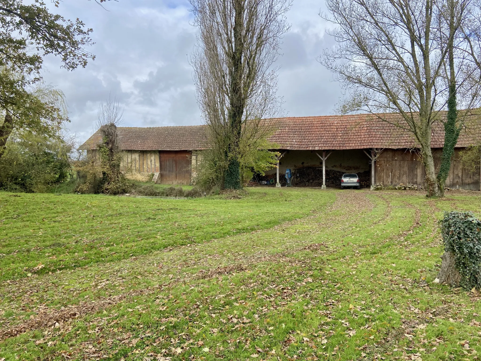 Ancien relais de chasse à vendre à Massay 