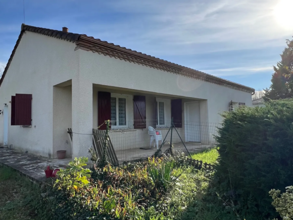 Maison de plain-pied rare à Montayral avec beau terrain de 4964 m²