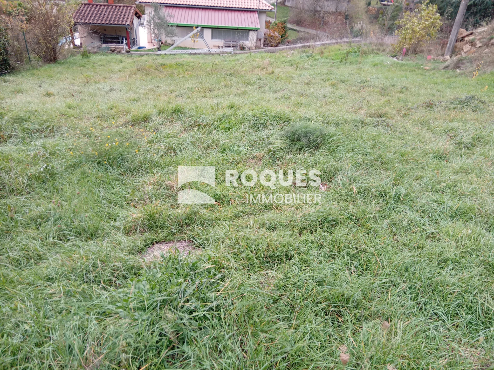 Terrain à bâtir de 939 m² à Millau avec vue panoramique 