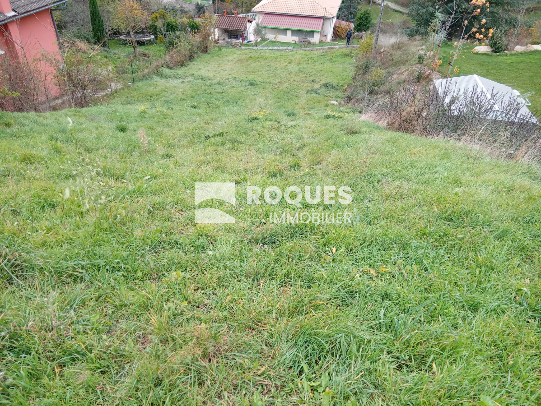 Terrain à bâtir de 939 m² à Millau avec vue panoramique 