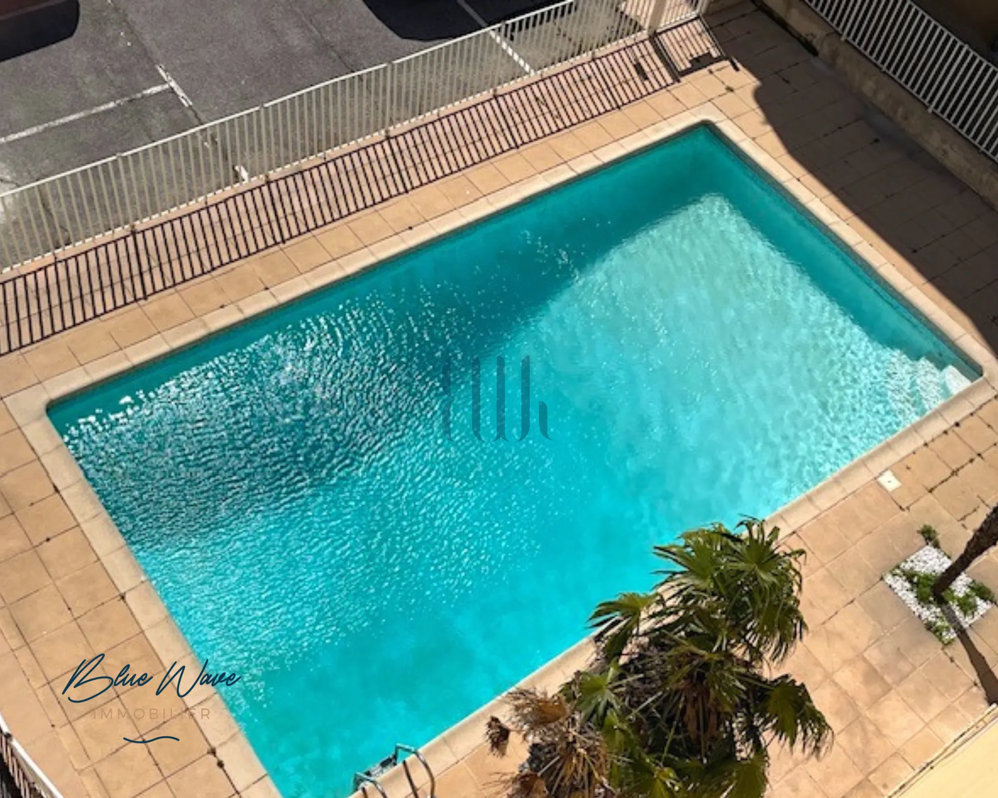 Appartement T2 avec aperçu sur mer à Cavalaire-sur-Mer 