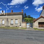 Maison avec jardin clos et garage à Torteron 18320