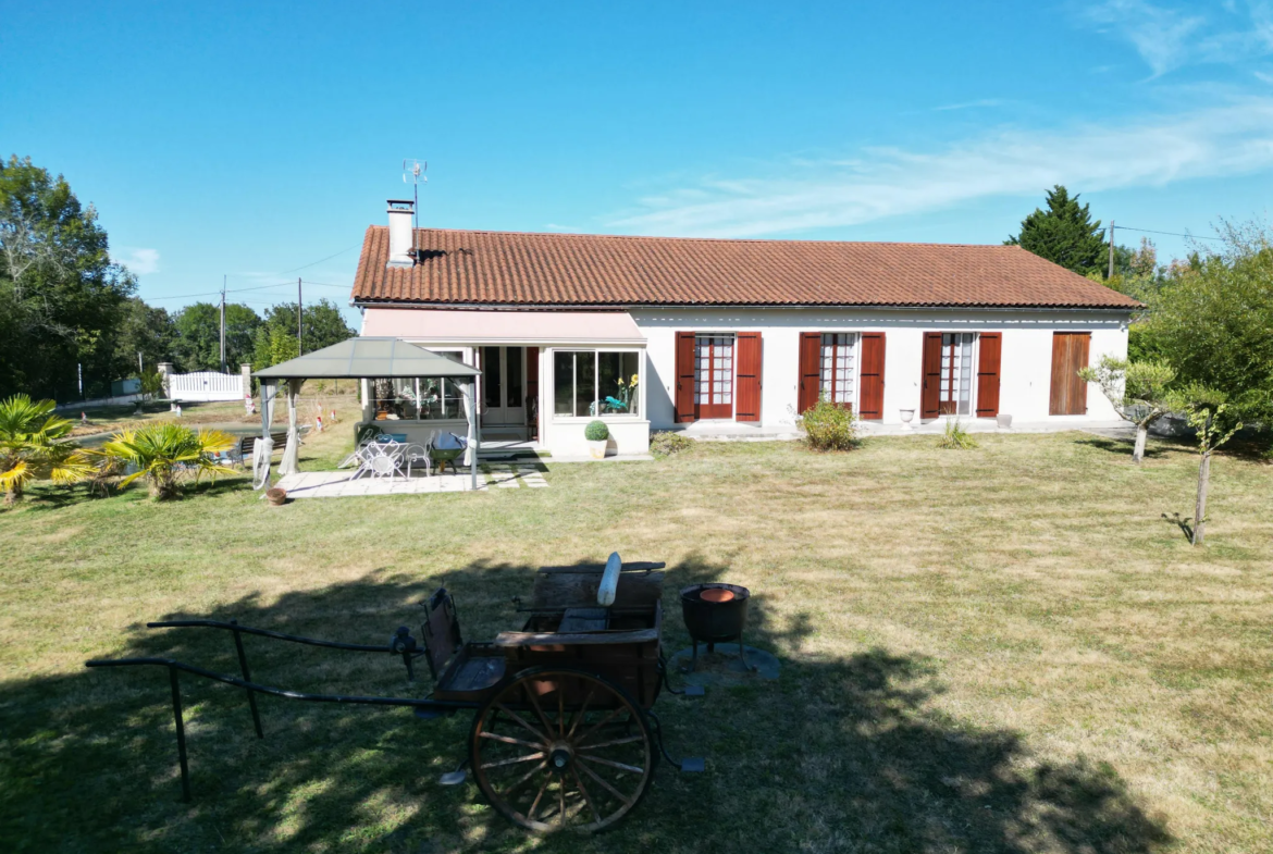 Maison spacieuse à vendre à Limeyrat 