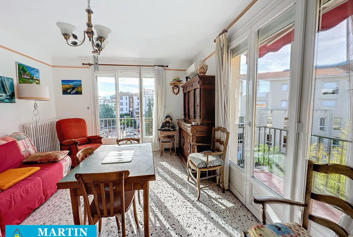 Appartement F3 à vendre à Céret - Proche des Commodités 