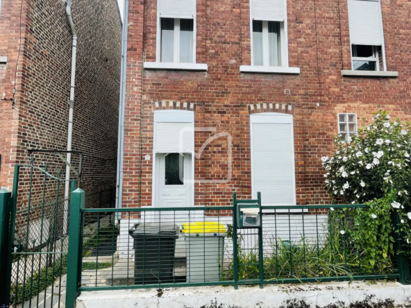 Maison semi-mitoyenne de 86 m² à Maubeuge à vendre